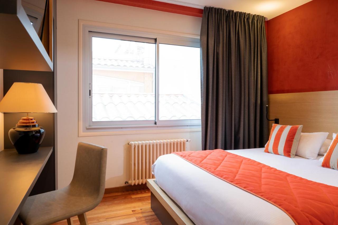Hotel Du Commerce Spa Saint Gaudens Eksteriør billede